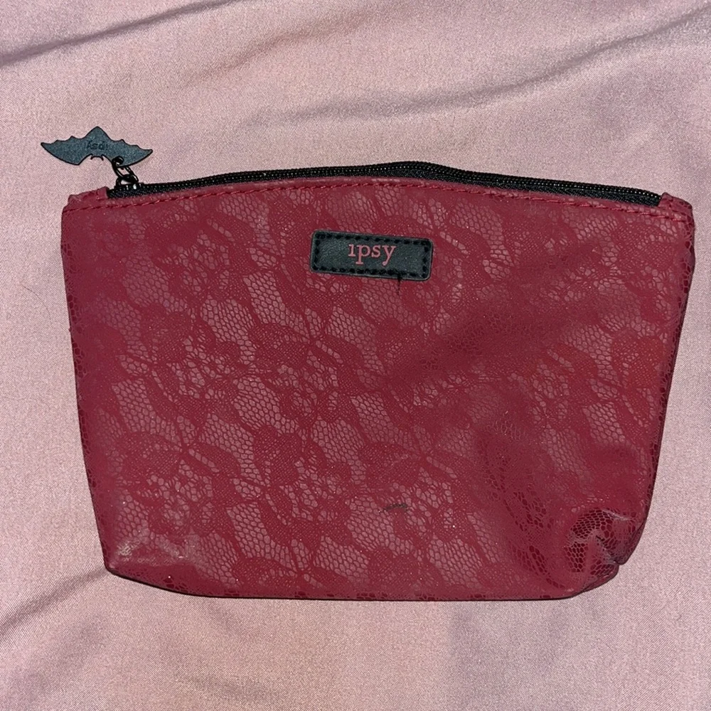 Ipsy Glam Bag